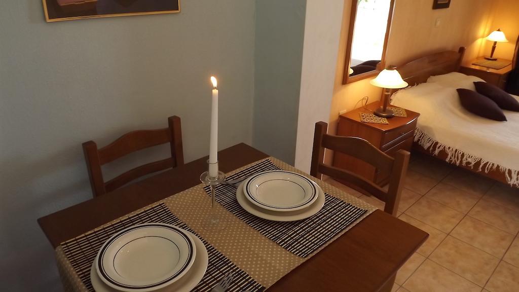 Pefka Studios & Apartments فوروفورو الغرفة الصورة