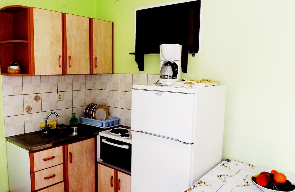Pefka Studios & Apartments فوروفورو الغرفة الصورة